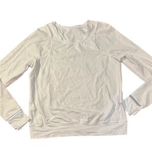 Lululemon Mind Over Miles Long Sleeve. White. Size 4-6